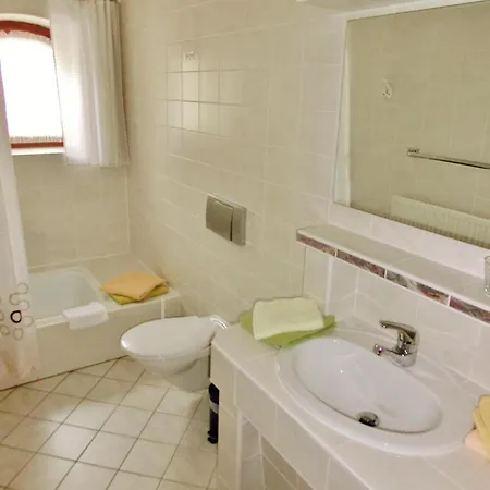 Apartment In Sigiswang Mit Balkon